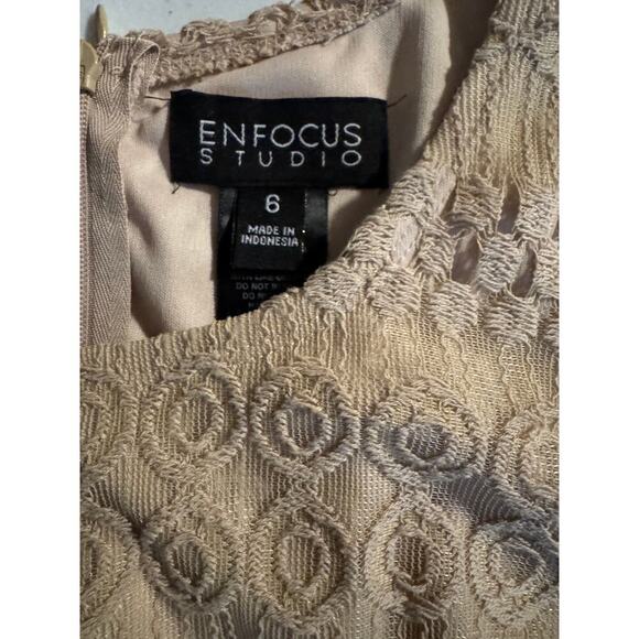 Enfocus Studio Lace Overlay Dress - Elegant Sophistication - 6 - Picture 6 of 7